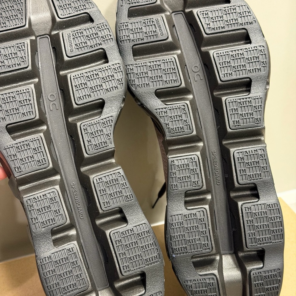 NEW Kith for On K-Tech 2 mesh-panels sneakers - Picture 8 of 11